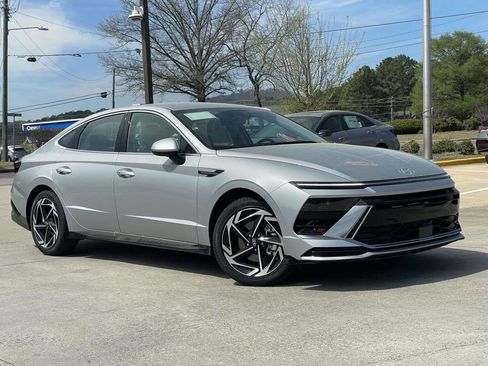 New 2026 Hyundai Sonata SEL FWD image 1