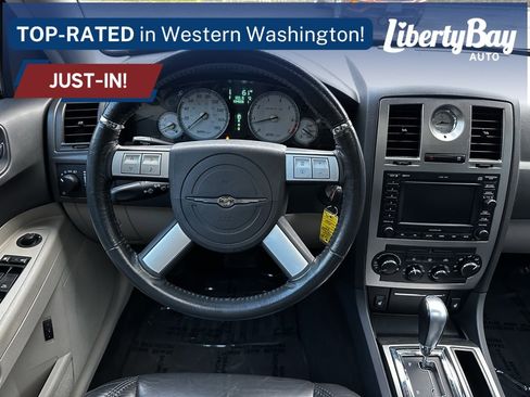 Used 2006 Chrysler 300 SRT8 w/ SRT Option Group II image 23