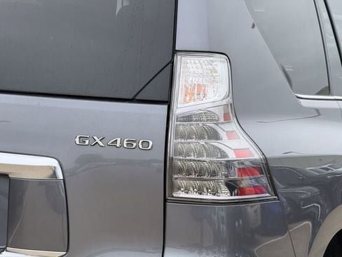 Used 2020 Lexus GX 460 Premium w/ Premium Package AWD/4WD image 7