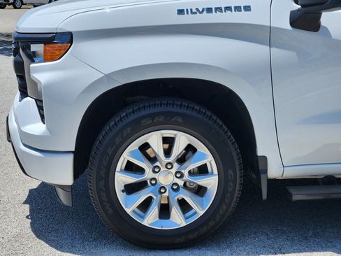 Used 2024 Chevrolet Silverado 1500 Custom RWD image 24