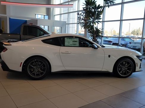 New 2025 Ford Mustang Dark Horse image 2