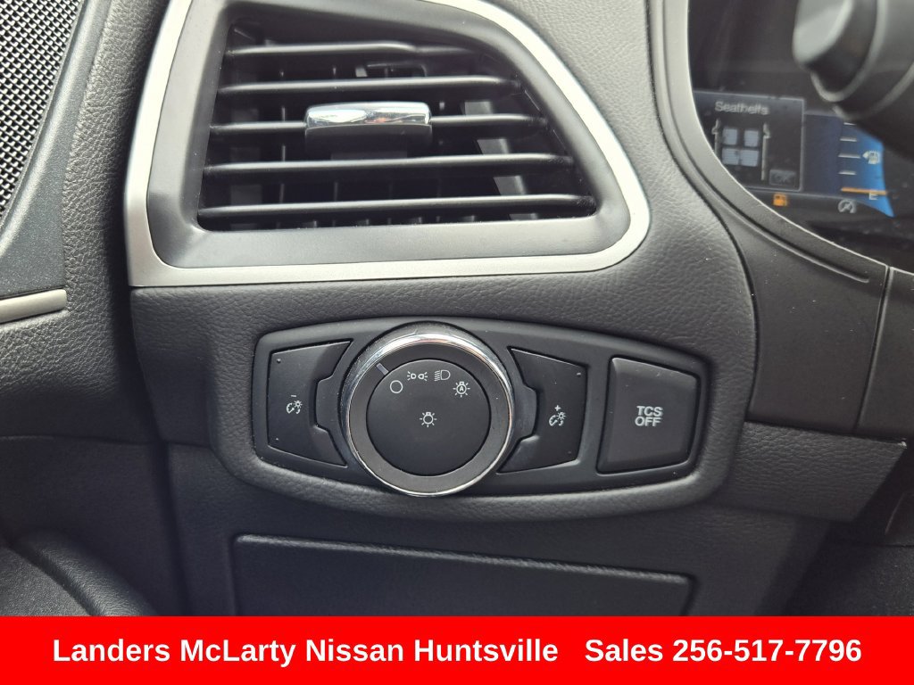 Used 2024 Ford Edge SEL AWD/4WD image 26