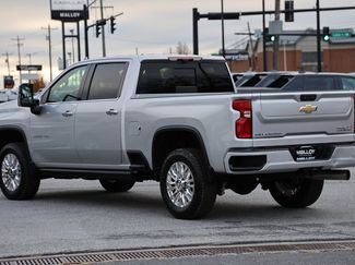 Used 2022 Chevrolet Silverado 2500 High Country w/ Z71 Off-Road Package video 2