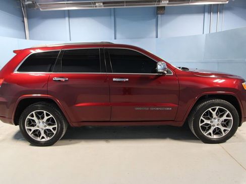 Used 2020 Jeep Grand Cherokee Overland image 39