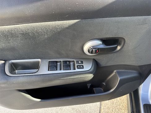 Used 2011 Nissan Versa 1.8 S w/ Plus Pkg image 40