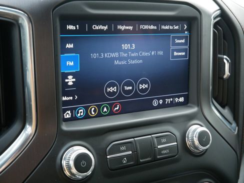 Used 2022 GMC Sierra 1500 AT4 w/ AT4 Preferred Package image 19