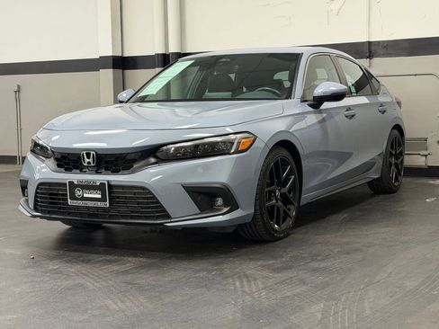 Used 2023 Honda Civic Sport Touring image 7