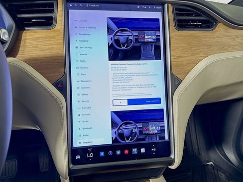 Used 2020 Tesla Model X Long Range AWD/4WD image 44