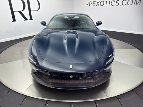 Used 2021 Ferrari Roma RWD image 9