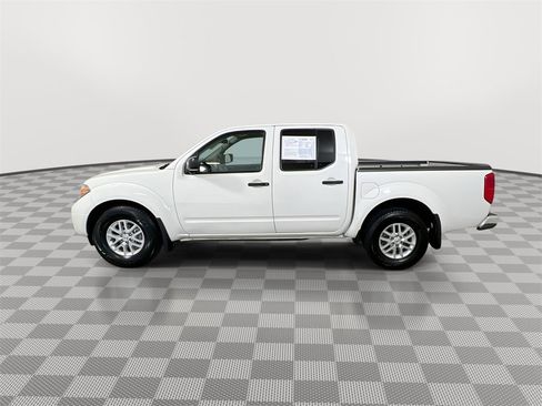 Certified 2021 Nissan Frontier SV image 5