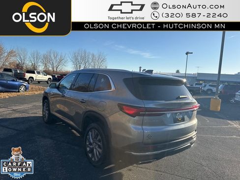 Certified 2025 Buick Enclave Preferred image 3