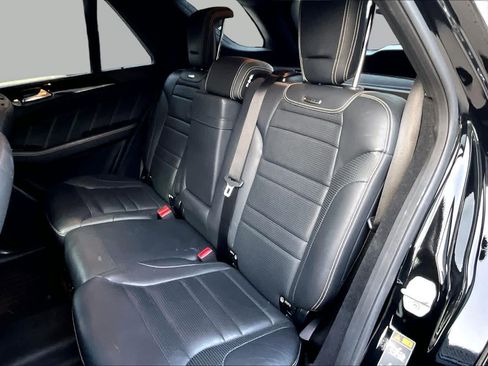 Used 2018 Mercedes-Benz GLE 63 AMG 4MATIC image 21