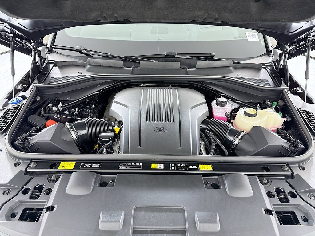 New 2026 Land Rover Range Rover Sport Dynamic SE AWD/4WD image 29