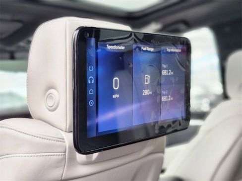 Certified 2025 Cadillac Escalade V image 15