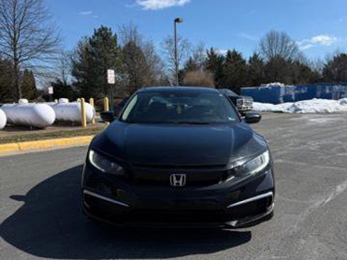 Used 2019 Honda Civic LX image 8