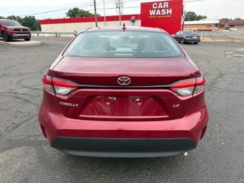 Used 2023 Toyota Corolla LE FWD image 6