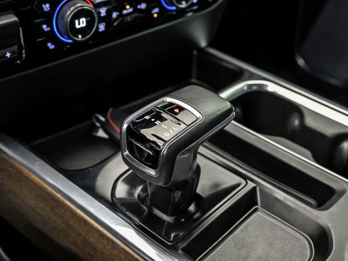 Used 2022 Chevrolet Silverado 1500 High Country w/ LPO, Dark Essentials Package AWD/4WD image 25