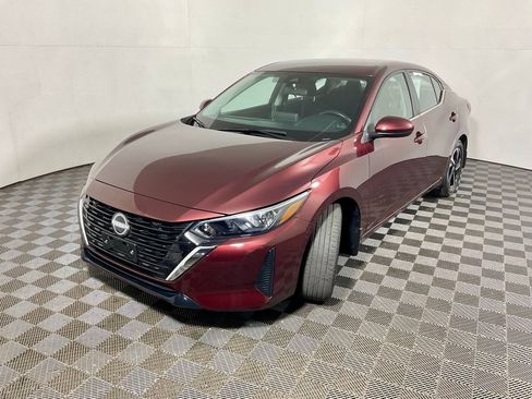 Used 2025 Nissan Sentra SV w/ All-Weather Package FWD image 11