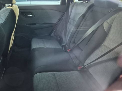 Used 2023 Nissan Rogue SV FWD image 12