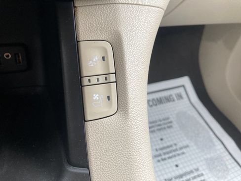 Used 2019 GMC Acadia Denali AWD/4WD image 43