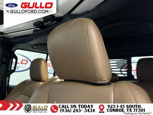 Used 2023 Jeep Gladiator Overland w/ Popular Equipment Package AWD/4WD image 18