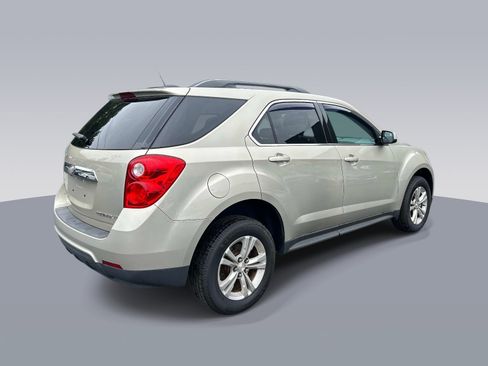 Used 2015 Chevrolet Equinox LT w/ Driver Convenience Package AWD/4WD image 3