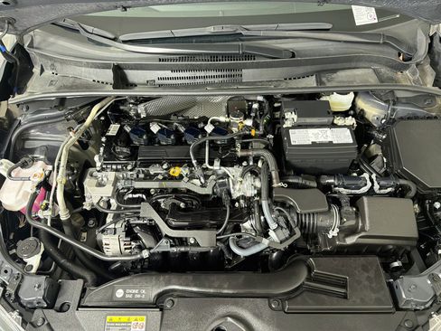 Used 2025 Toyota Corolla LE FWD image 30
