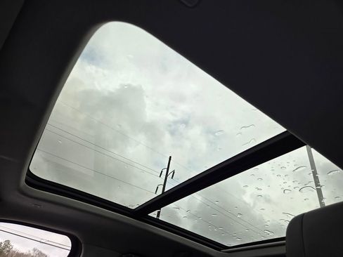 Used 2024 Toyota Tundra Limited w/ TRD Off-Road Package image 18