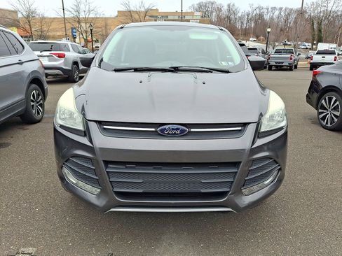 Used 2015 Ford Escape SE image 2