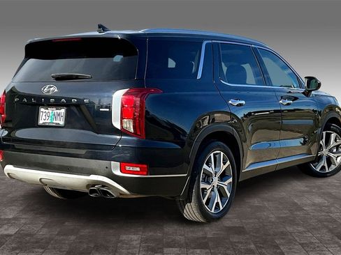 Used 2022 Hyundai Palisade SEL w/ 8P Bench Seat Package image 14