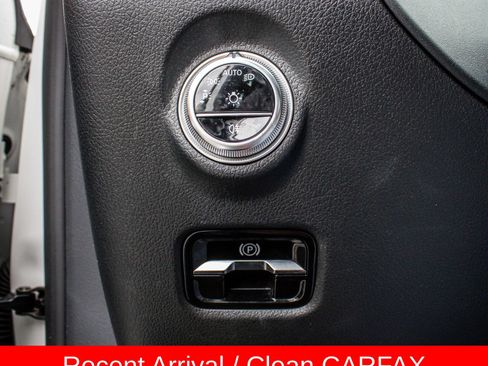 Used 2023 Mercedes-Benz C 300 4MATIC Sedan image 22