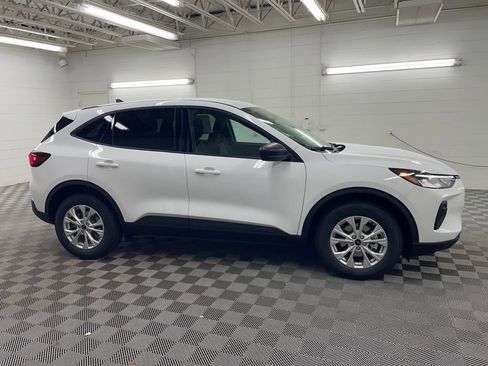 New 2026 Ford Escape Active w/ Tech Pack #1 image 2