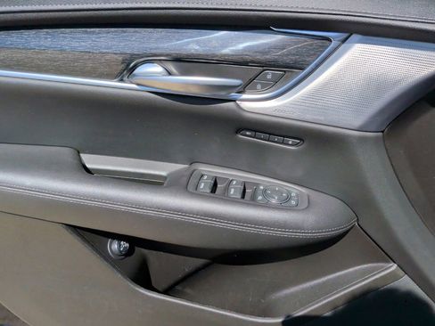 Used 2023 Cadillac XT5 Premium Luxury AWD/4WD image 10