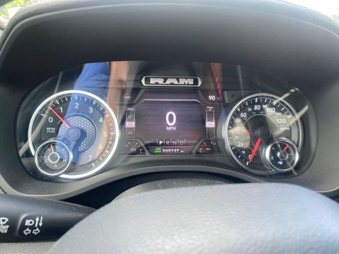 Used 2022 RAM 1500 Laramie w/ Sport Appearance Package AWD/4WD image 19