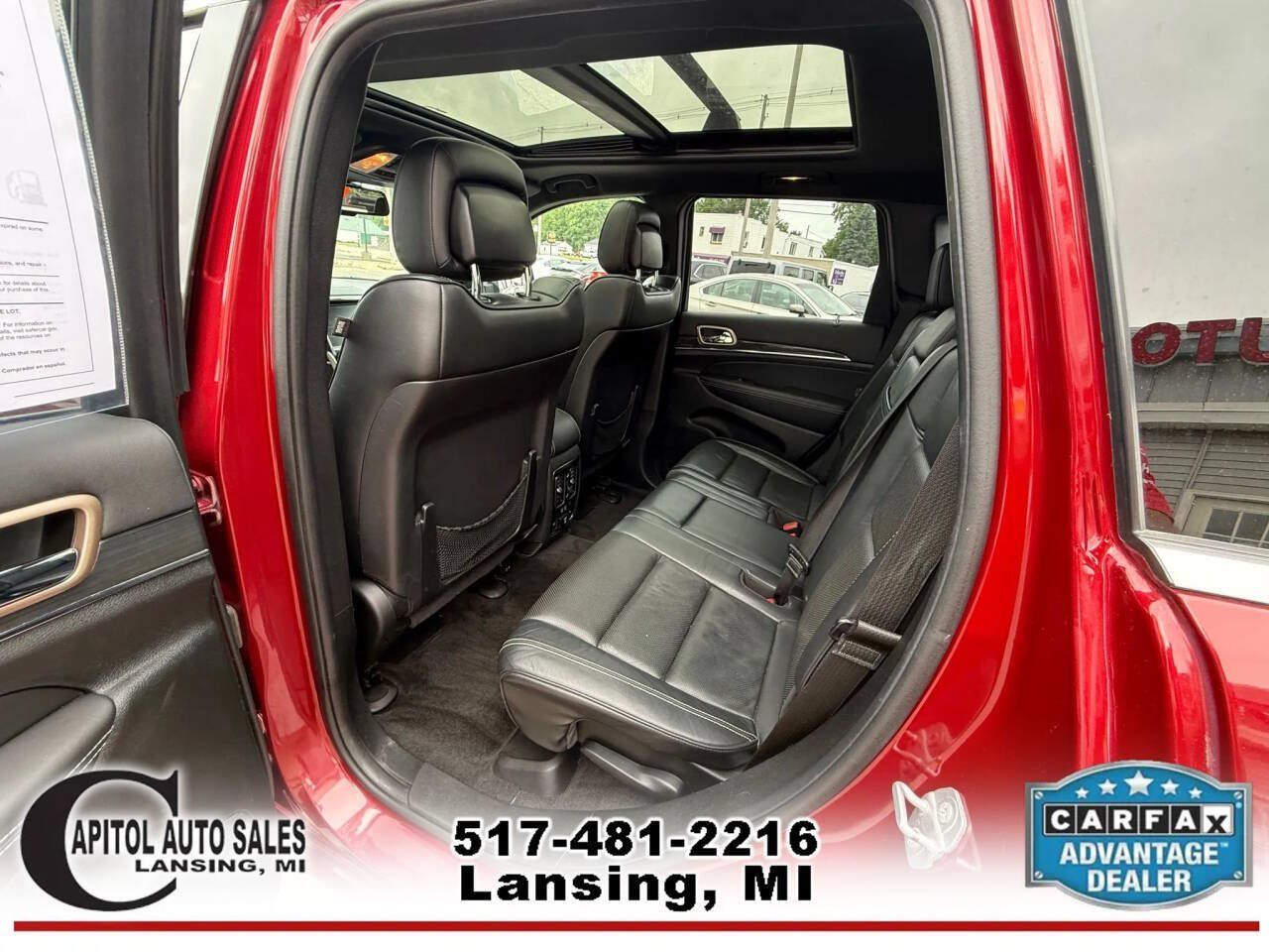 Used 2015 Jeep Grand Cherokee Overland w/ Advanced Technology Group AWD/4WD image 13