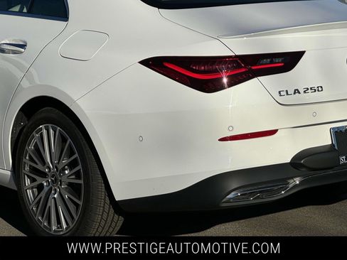 Used 2025 Mercedes-Benz CLA 250 4MATIC image 7