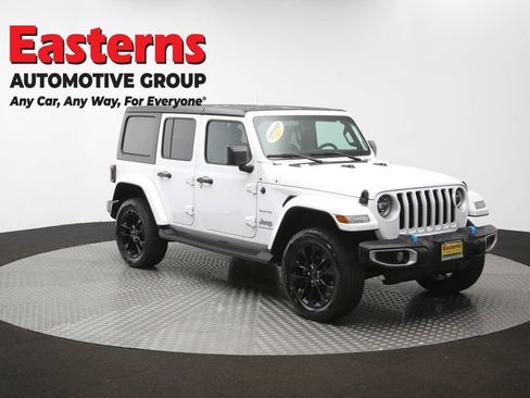 Used 2023 Jeep Wrangler Unlimited Sahara w/ Dual Top Group AWD/4WD image 51