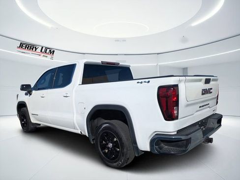 Used 2021 GMC Sierra 1500 SLE image 4