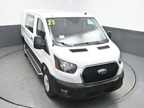 Used 2025 Ford Transit 250 Low Roof w/ Exterior Upgrade Package RWD image 30