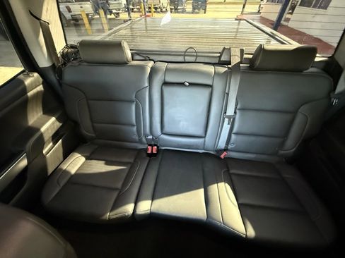 Used 2018 Chevrolet Silverado 1500 LT w/ Texas Edition image 29