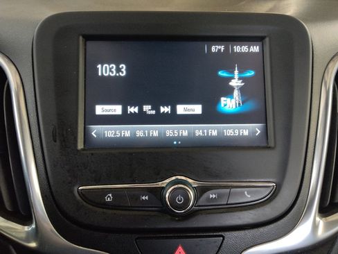 Used 2018 Chevrolet Equinox LT image 25