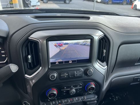 Used 2021 Chevrolet Silverado 1500 RST AWD/4WD image 27