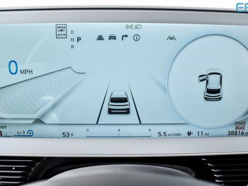 Used 2023 Hyundai Ioniq 5 SE image 17