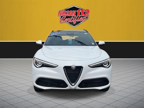 Used 2022 Alfa Romeo Stelvio Ti w/ Active Assist Plus Package AWD/4WD image 2