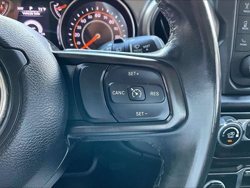 Used 2019 Jeep Wrangler Unlimited Sport S AWD/4WD image 12