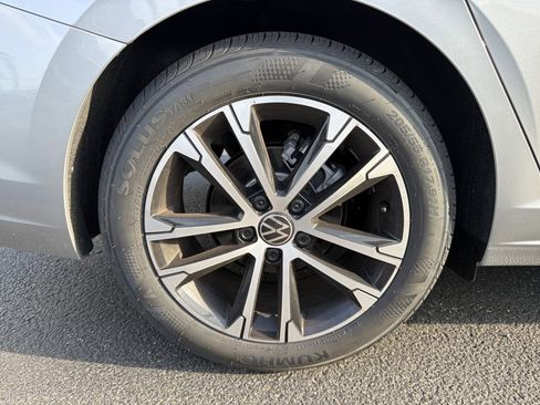 New 2026 Volkswagen Jetta Sport image 9