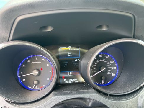 Used 2019 Subaru Legacy 3.6R Limited AWD/4WD image 9