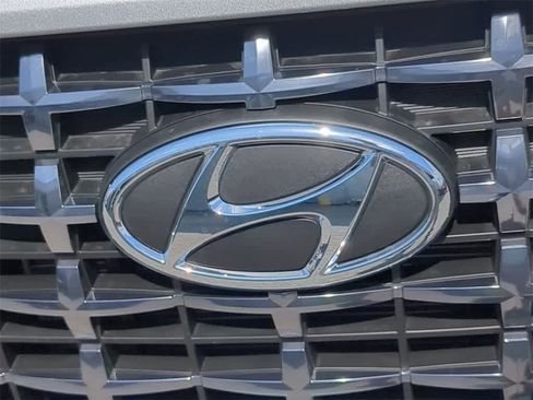 New 2026 Hyundai Venue SEL image 12