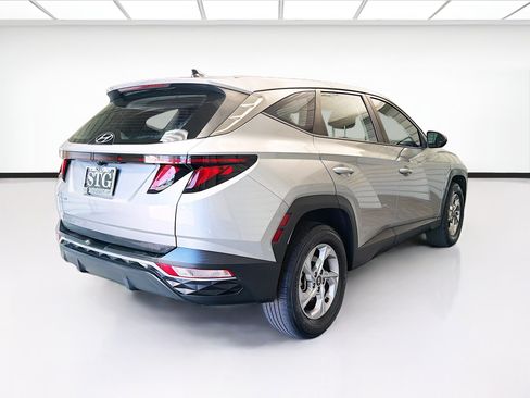 Used 2023 Hyundai Tucson SE AWD/4WD image 4