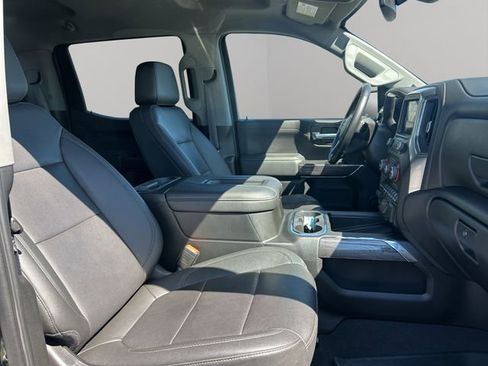 Used 2022 Chevrolet Silverado 1500 LTZ w/ LTZ Convenience Package II AWD/4WD image 36